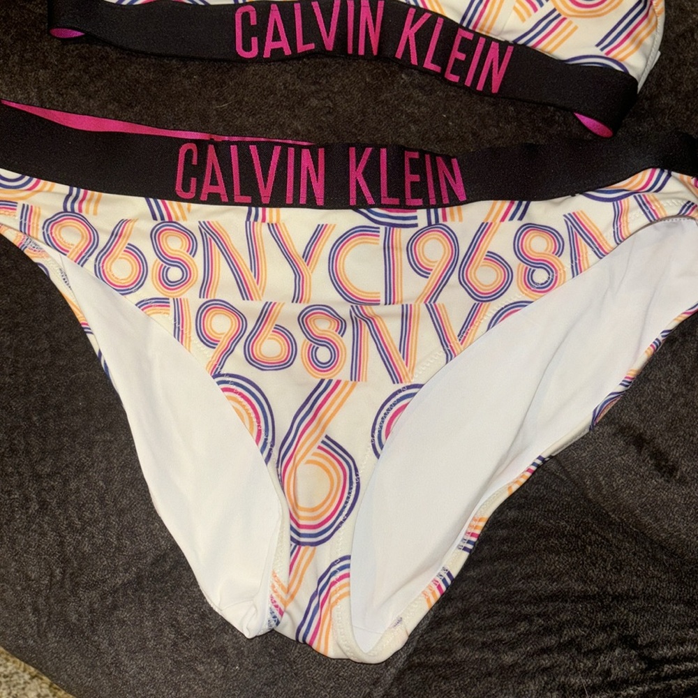 Calvin Klein bikini medium - Picture 2 of 7